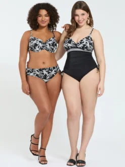 Bikini con stampa tropicale e laccetti