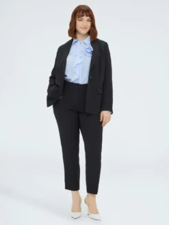 Blazer strutturato con bottone gioiello