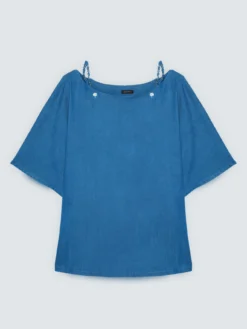Blusa con scollo a barchetta in tencel