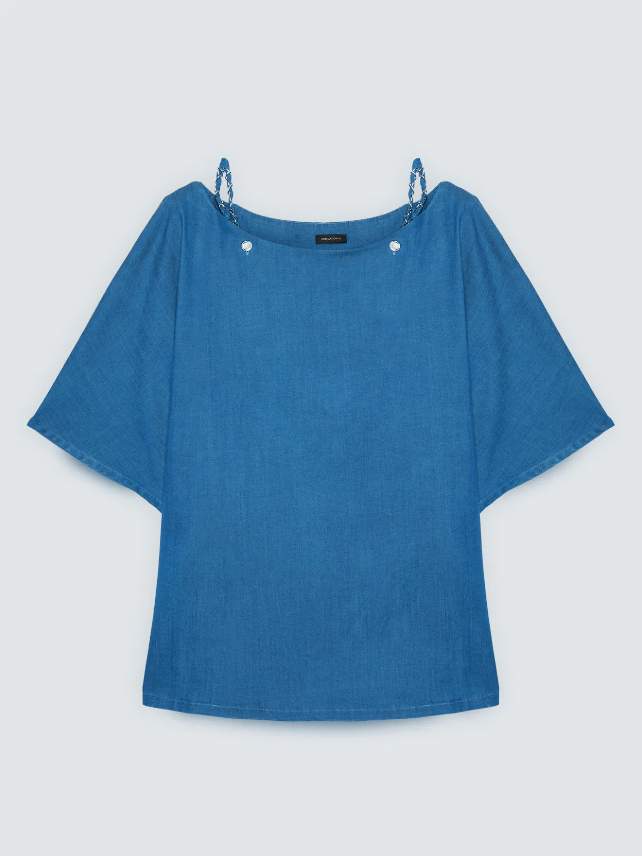 Blusa con scollo a barchetta in tencel
