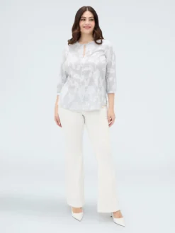 Blusa in cotone jacquard con ricamo floreale