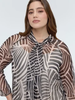 Blusa in georgette con stampa e fiocco