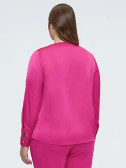 Blusa in raso con bottoni a forma di cuore