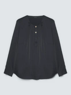Blusa in raso con bottoni a forma di cuore