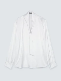 Blusa in raso con cravatta