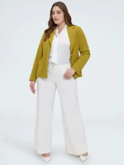 Blusa in raso con cravatta