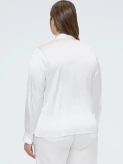 Blusa in raso con cravatta