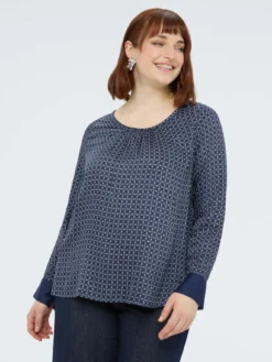 Blusa in raso con stampa geometrica