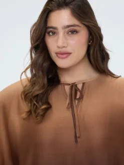 Blusa in raso effetto dégradé