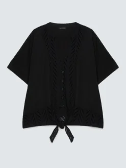 Blusa in sangallo con nodo