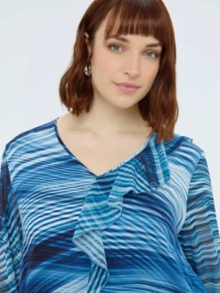 Blusa in viscosa stampata con volant