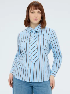 Camicia a righe con cravattina
