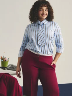 Camicia a righe con cravattina