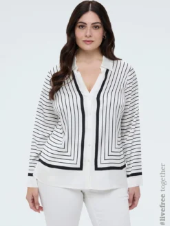 Camicia a righe con scollo a V