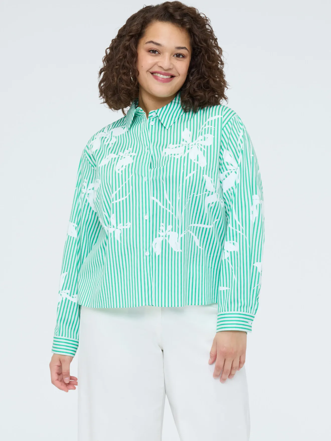 Camicia a righe con stampa floreale