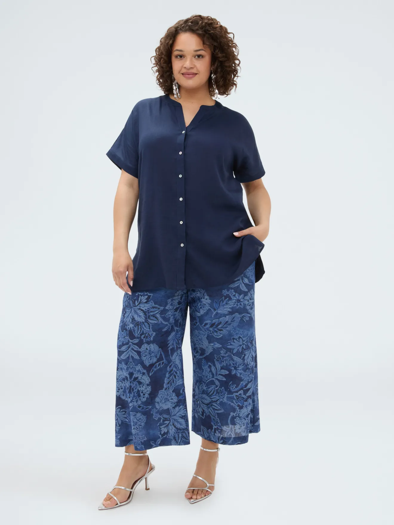 Camicia collo coreana in misto lino