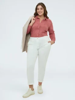 Camicia con ricami floreali tono su tono
