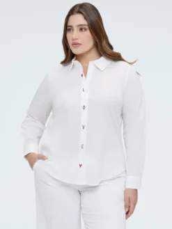 Camicia con ricamo LOVE