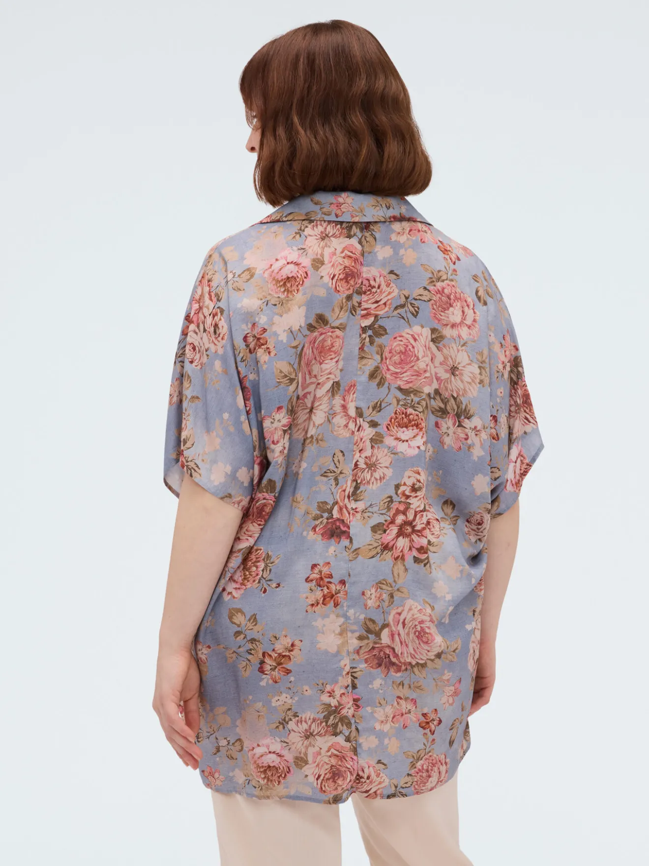 Camicia con stampa floreale