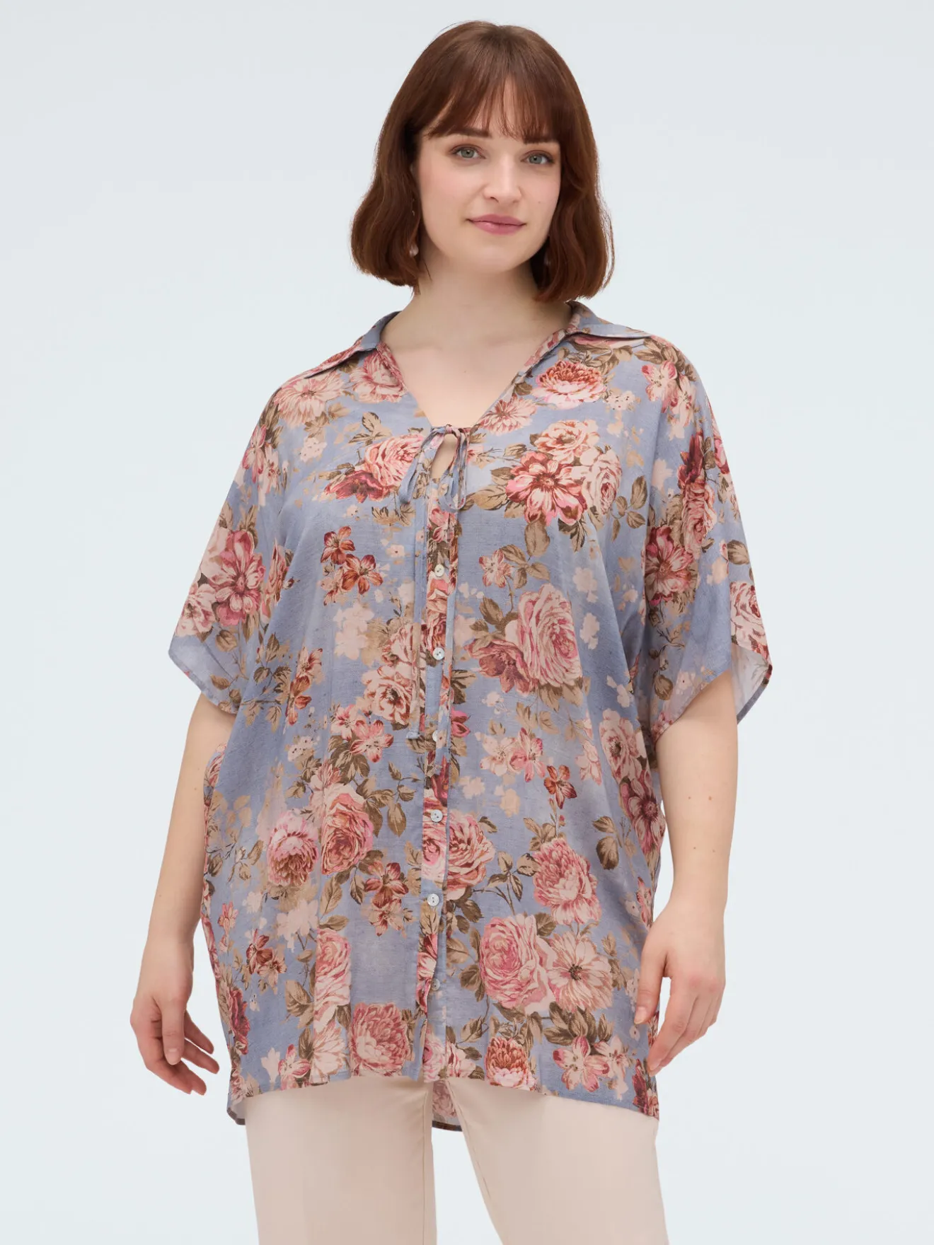 Camicia con stampa floreale