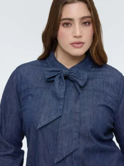 Camicia in denim con fiocco/cravatta