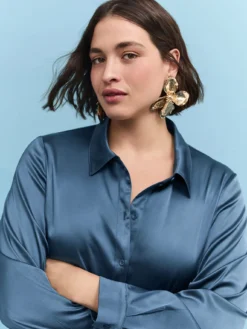 Camicia in raso stretch