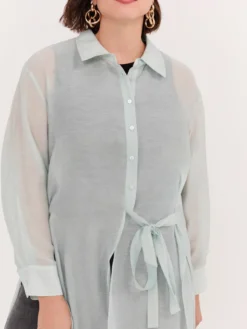 Camicia lunga con laccetti