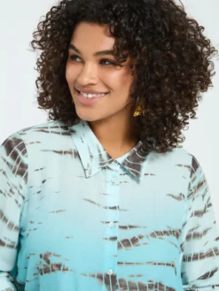 Camicia stampa animalier sfumata