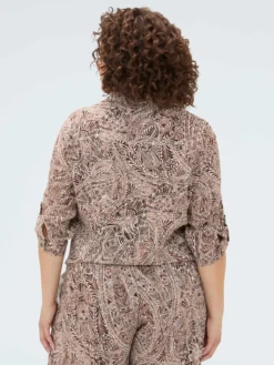 Camicia stampata con nodo