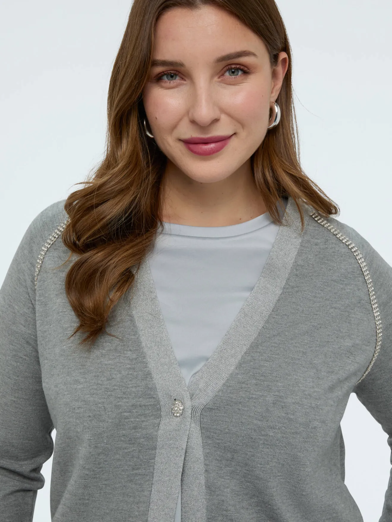 Cardigan in maglia fine con applicazioni crystal