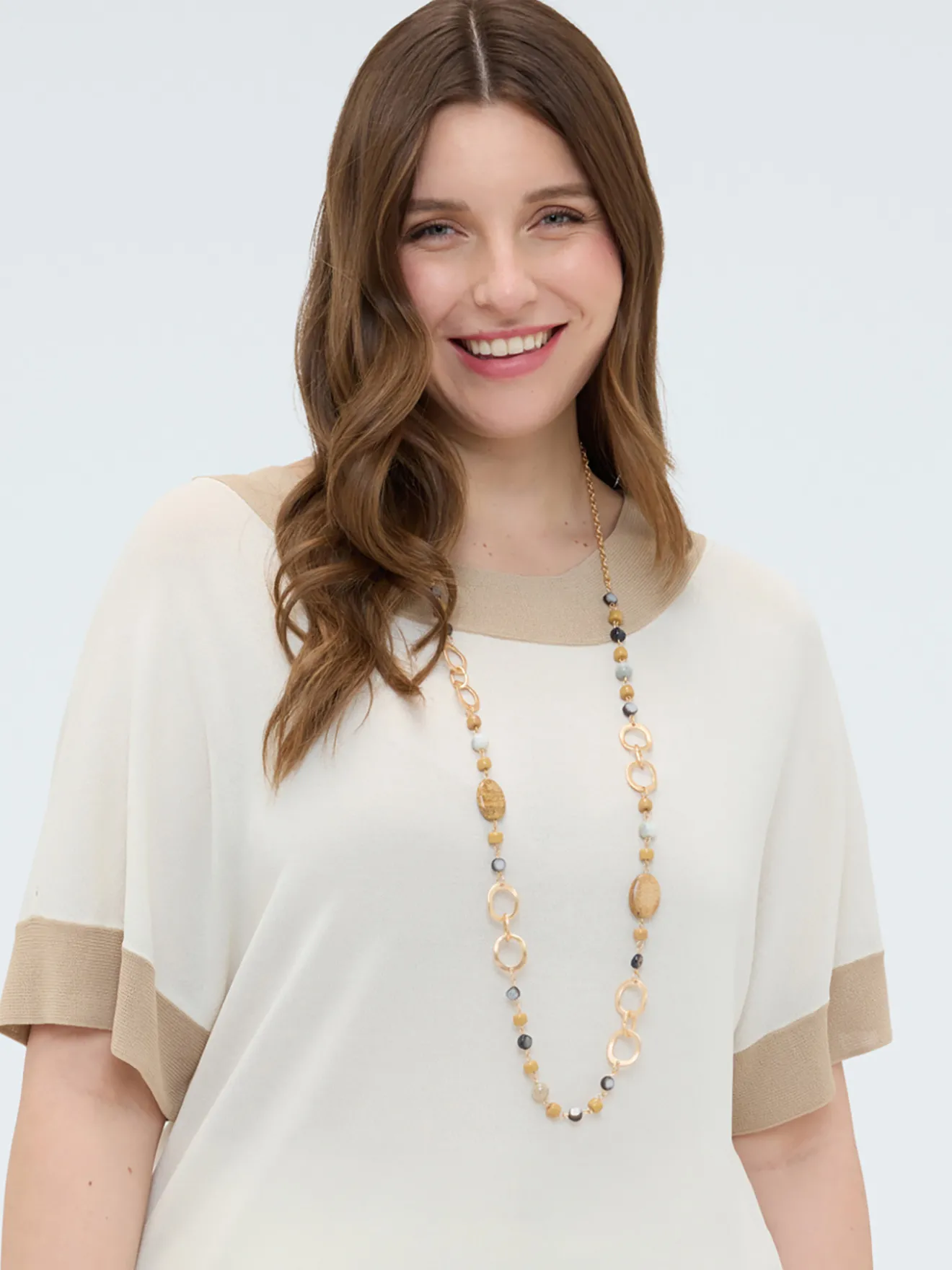 Collana con perline e ciondoli