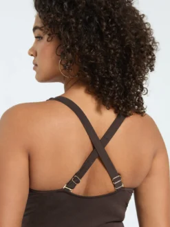 Costume intero con arricciatura sul fianco