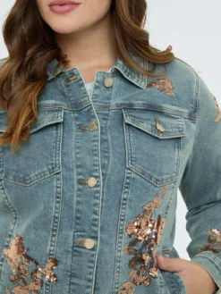 Giacca in denim con ricami floreali in paillettes