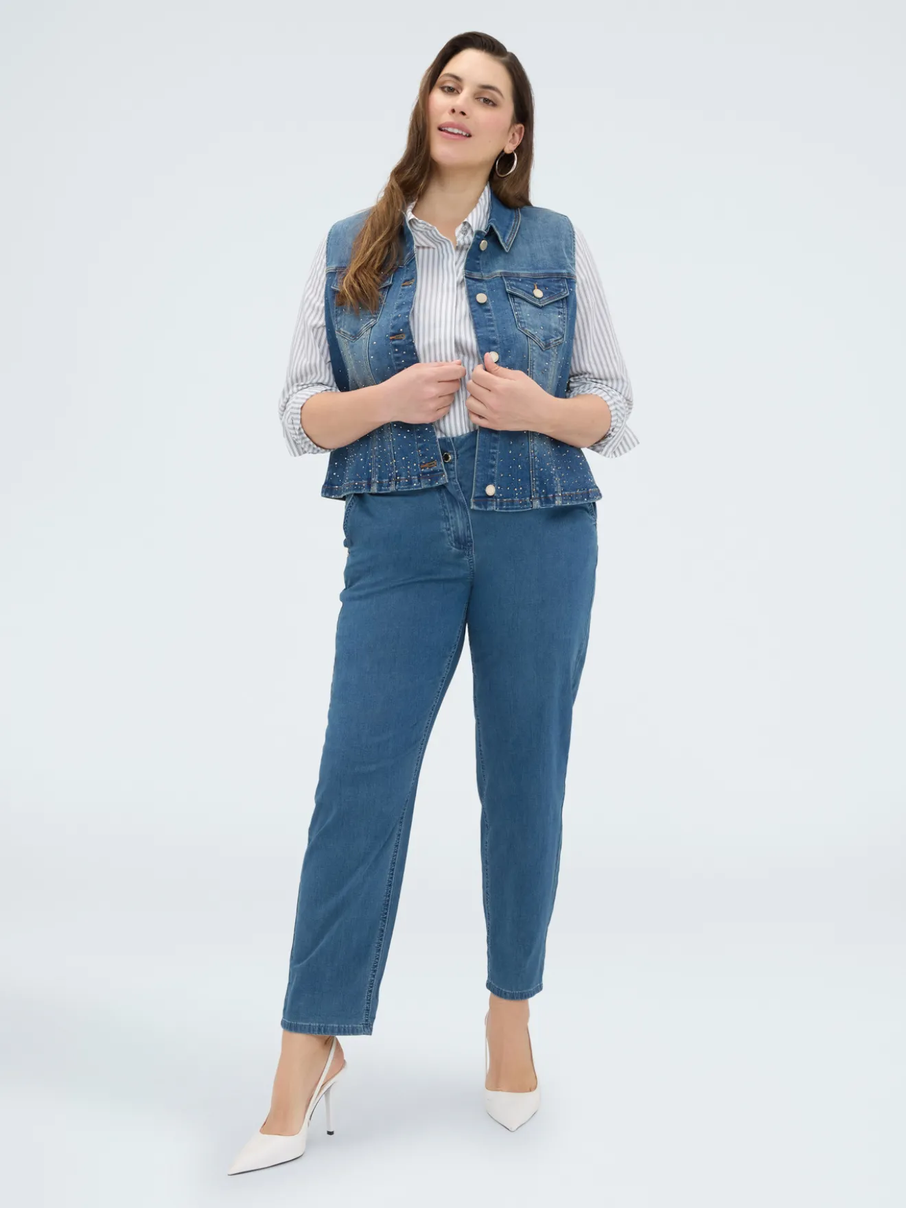 Gilet in denim con strass