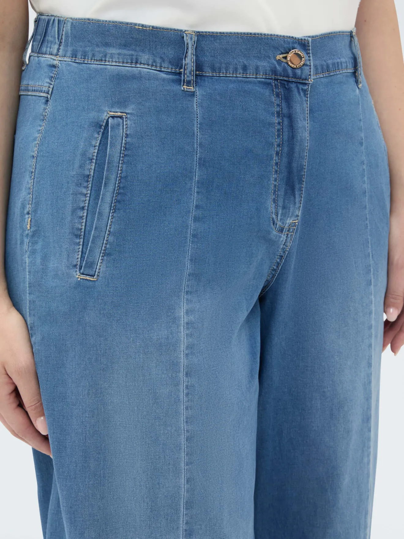 Jeans baggy in denim effetto washed