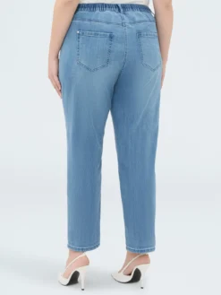Jeans Barrel con ricamo floreale