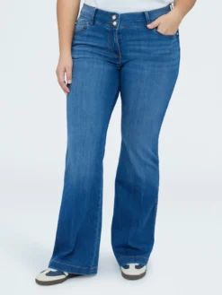 Jeans Flare lavaggio blue effetto stonewashed