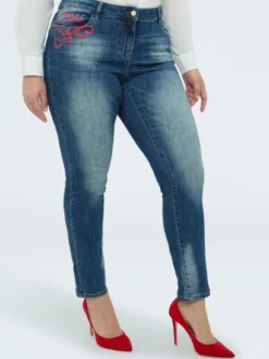 Jeans Skinny con cuore e scritta amour