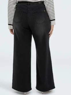 Jeans Wide Leg lavaggio black con charm