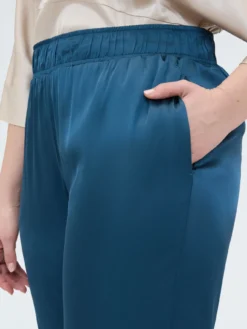 Joggers in raso stretch