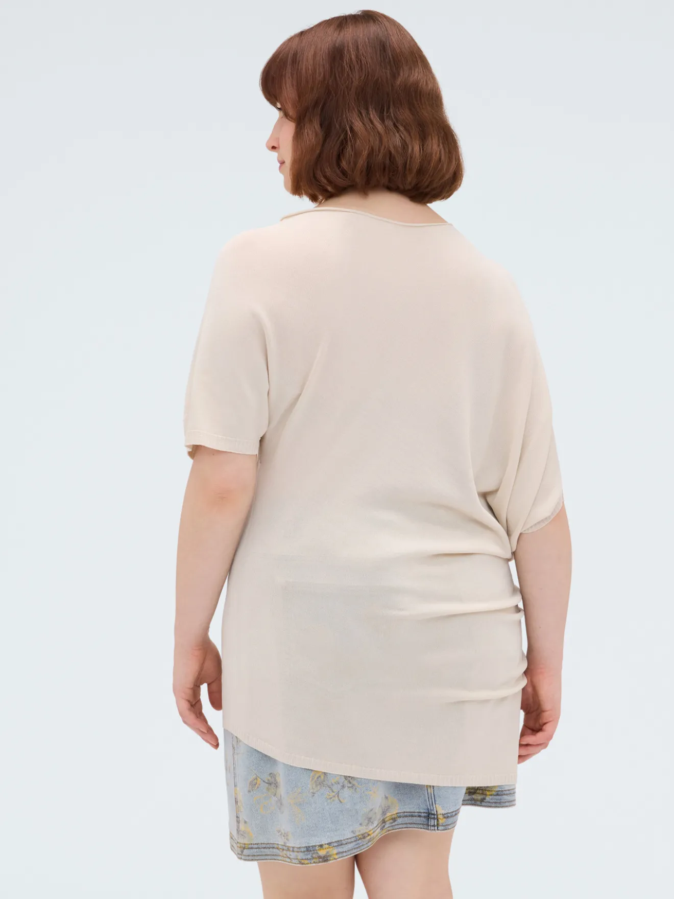 Maglia asimmetrica in misto viscosa