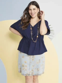 Minigonna in denim con stampa floreale