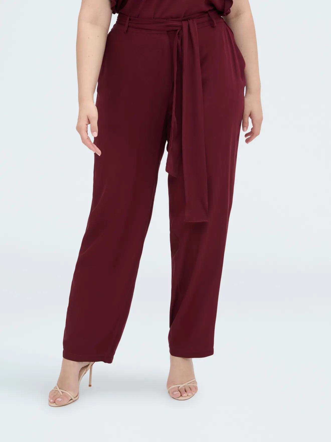 Pantaloni carrot fit in viscosa