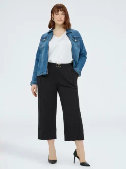 Pantaloni cropped in felpa con dettaglio gioiello