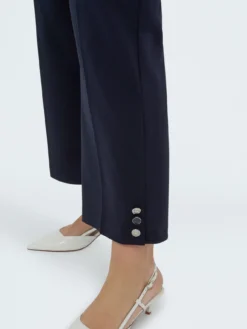 Pantaloni cropped in tessuto stretch