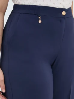 Pantaloni cropped leggeri