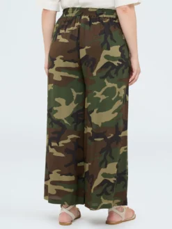 Pantaloni palazzo camouflage