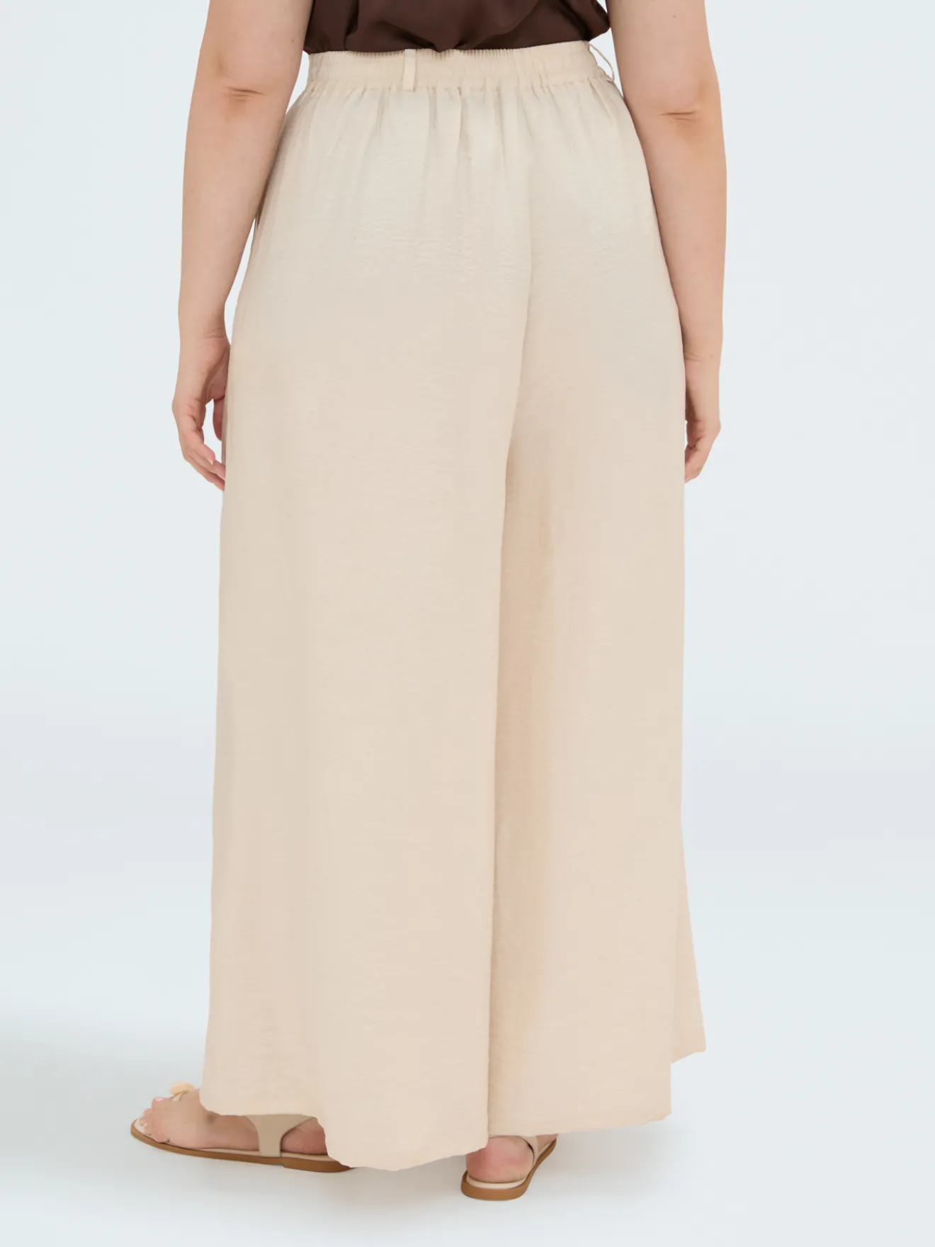 Pantaloni palazzo con pince