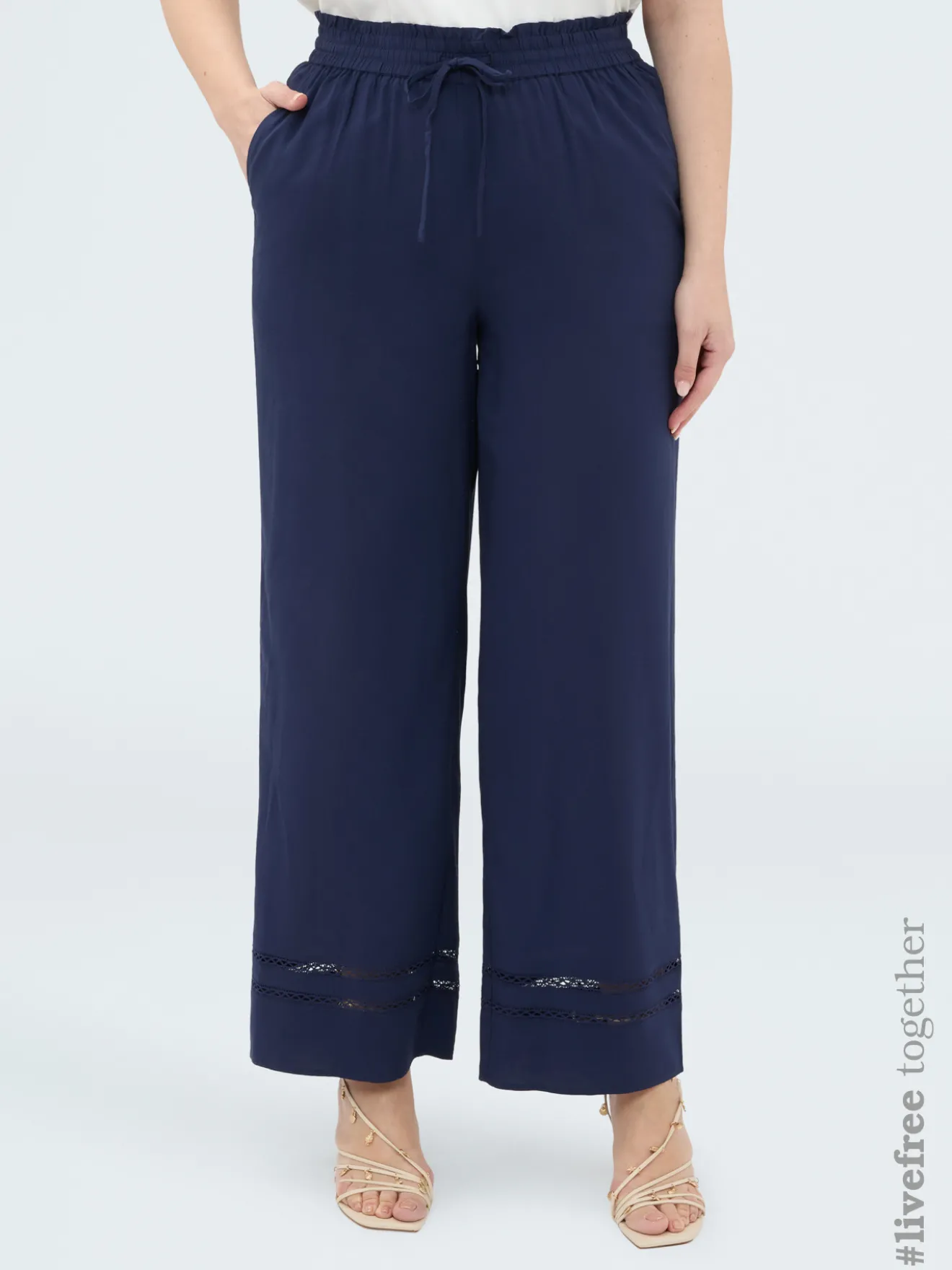 Pantaloni Wide Leg con dettaglio ajour