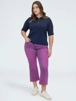 Polo in maglia a costine con bottoni decorativi
